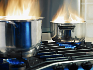 Apprenez comment prévenir quelques-unes des causes d’accident et de sinistre les plus fréquentes à la maison.